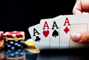 Poker là một game bài có xuất xứ từ châu Âu với tên gọi khác là Texas hold’em.